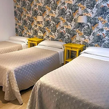 Szálloda Ovetense Oviedo