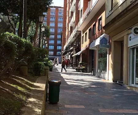 Ovetense * Oviedo