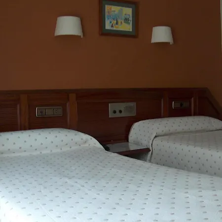 Hotel Ovetense *