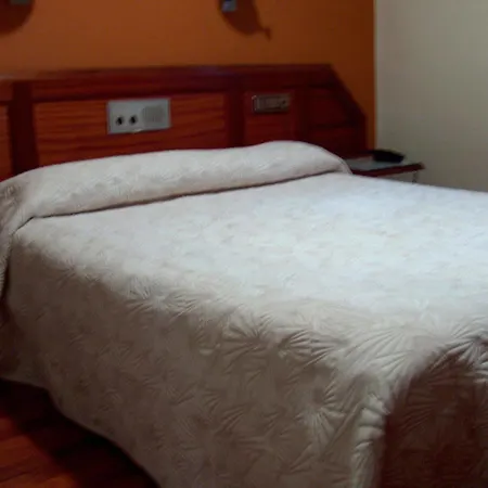 Hotel Ovetense