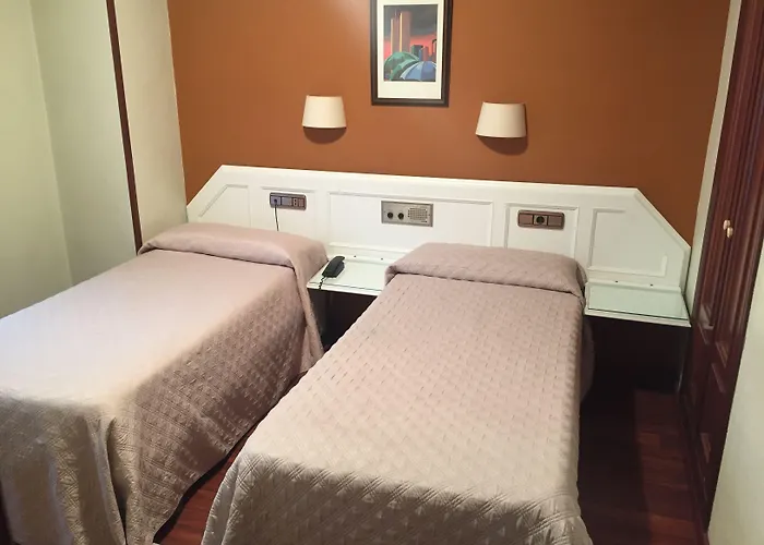 Ovetense * Οβιέδο