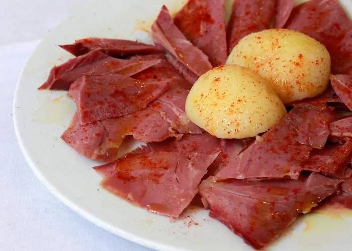 Ovetense Ξενοδοχείο *