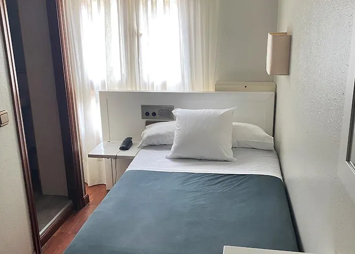 Ξενοδοχείο Ovetense Οβιέδο