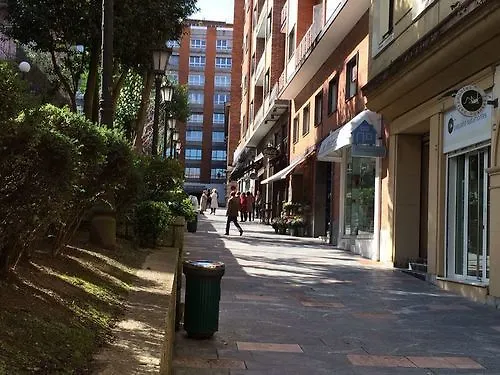 Ovetense * Οβιέδο