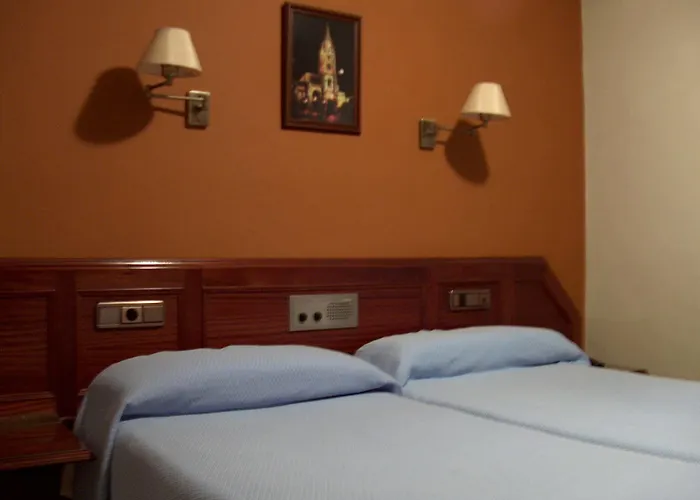 Ovetense * Οβιέδο